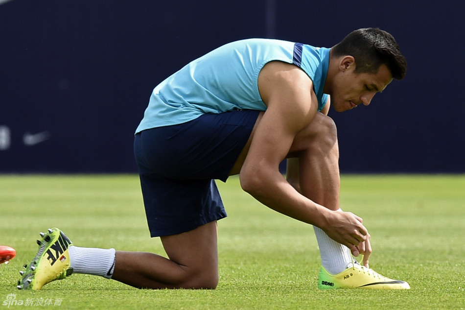 窗口期体能课后，芝加哥公牛手感冰凉备战国王杯，引发热议，训练强度明显提升的简单介绍-爱游戏